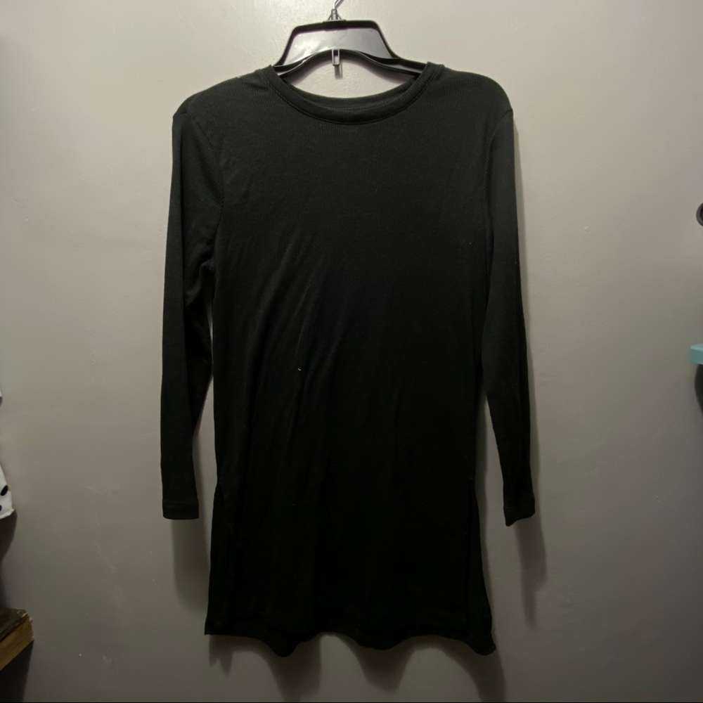 Black old navy long sleeve tunic